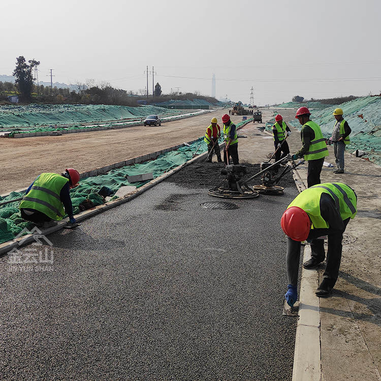 成都市南充堰人行道路现场包工包料施工项目